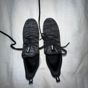 Black adidas Cloudfoam Sneakers size 9